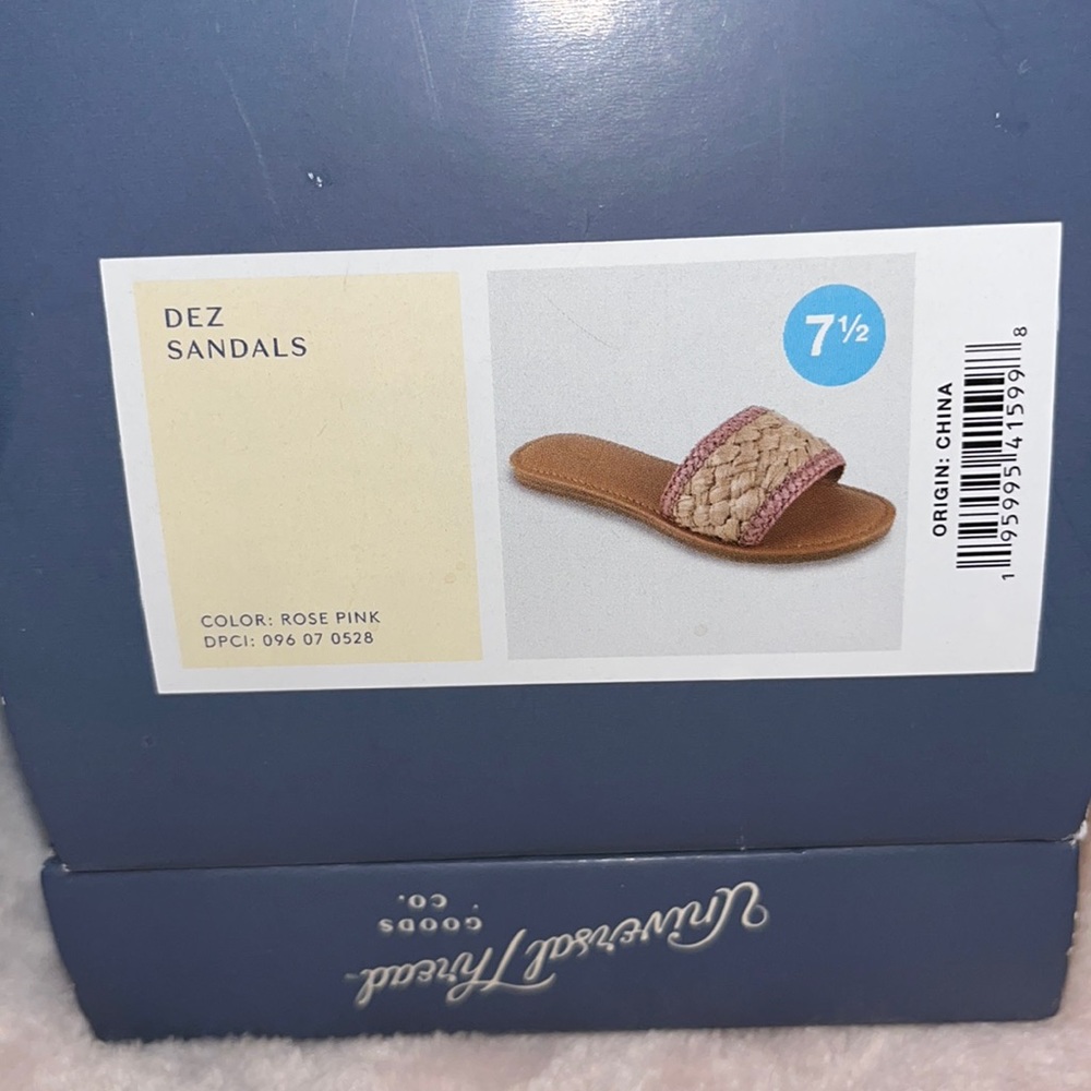 A new Day Sandals